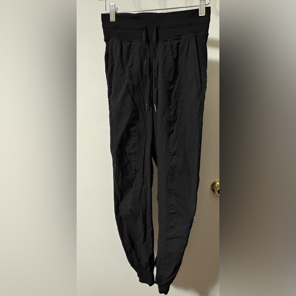 Lululemon Dance Mid-Rise Joggers